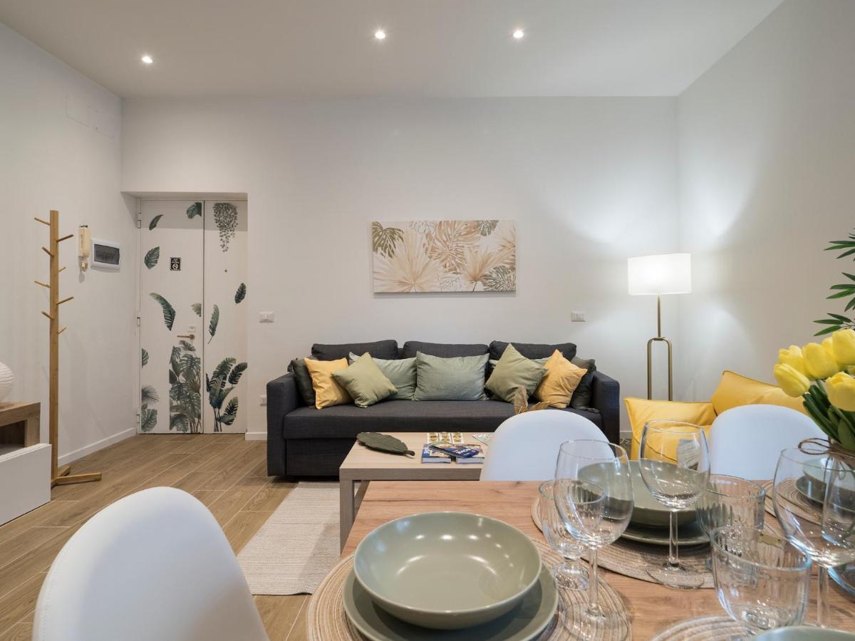 Casa Design Con A/C E Wifi_7 Minuti Ciampino Aeroportoアパートメント エクステリア 写真